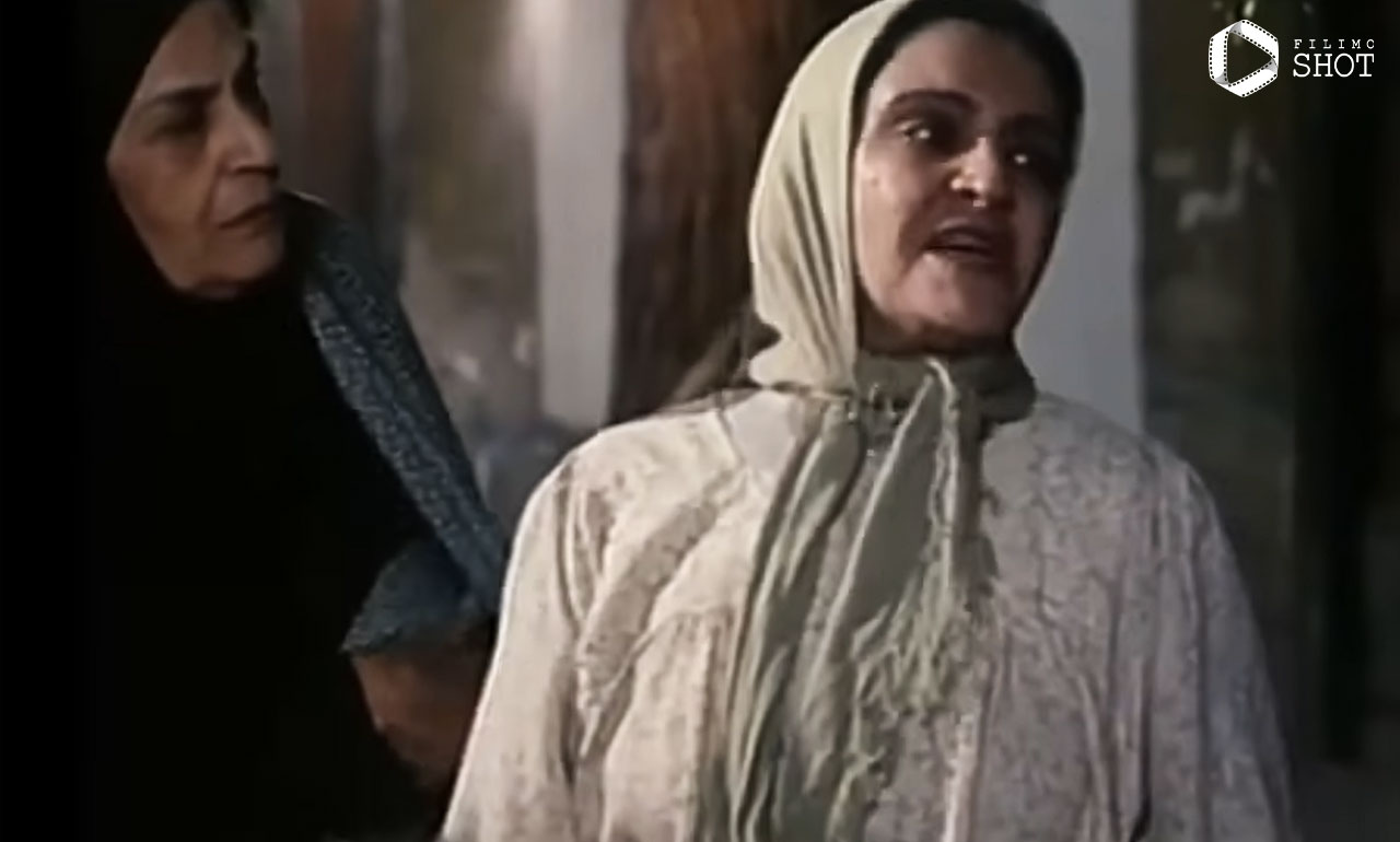 گلاب آدینه و ژاله علو در فیلم مهمان مامان