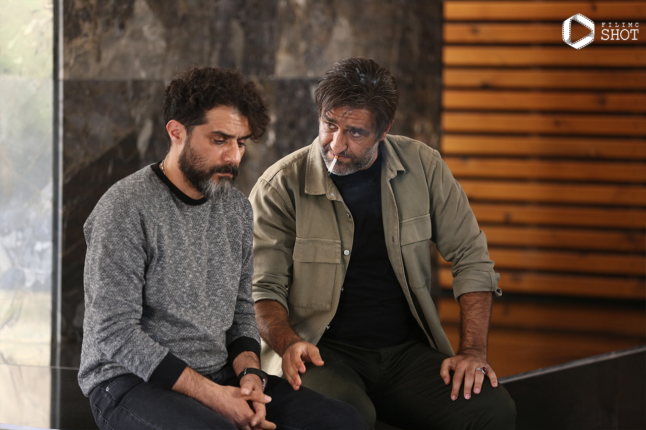 پژمان جمشیدی و وحید رهبانی در فیلم یادگار جنوب