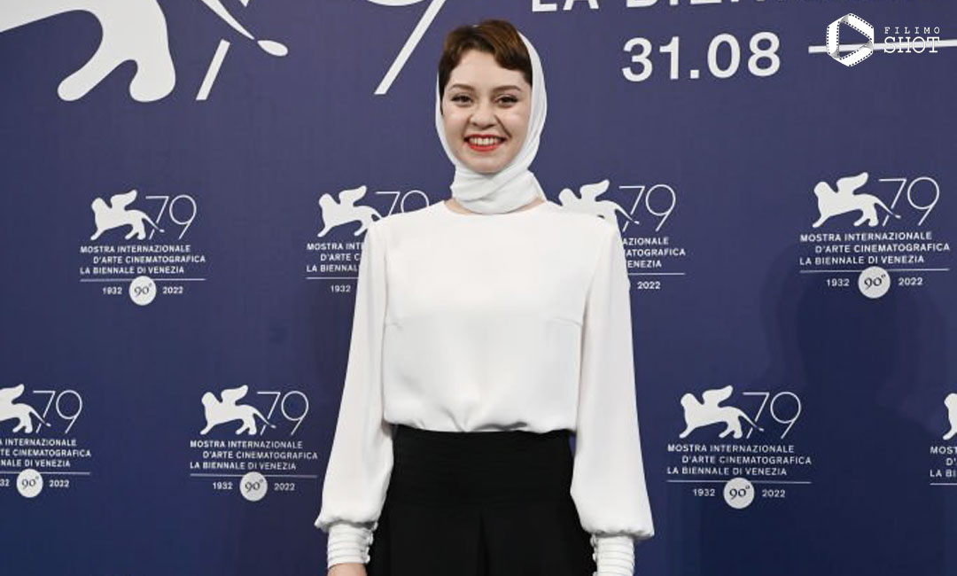 شادی کرم‌رودی در مراسم فوتوکال فیلم بی رویا در جشنواره فیلم ونیز 2022