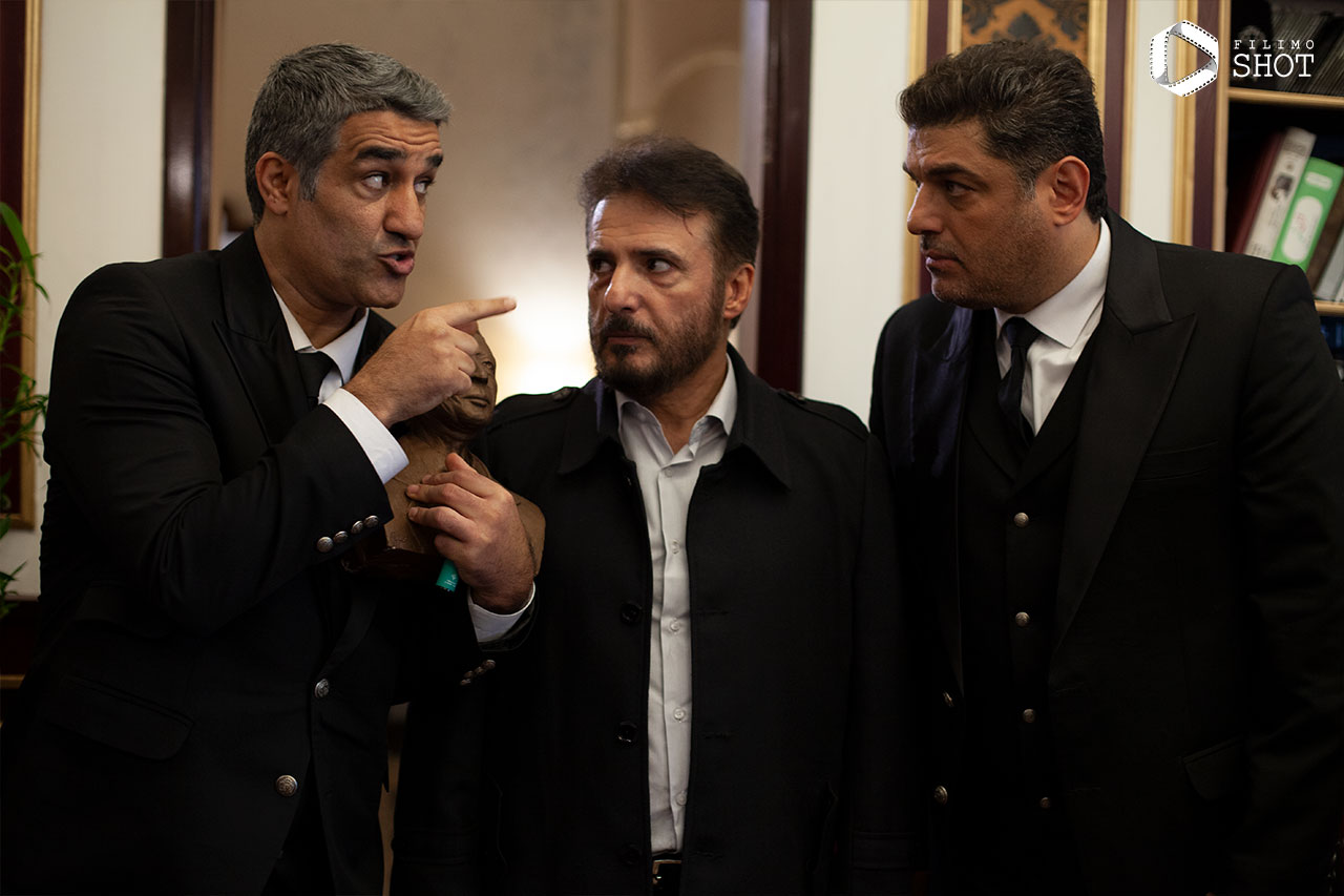 سید جواد هاشمی و سام درخشانی و پژمان جمشیدی در فیلم تگزاس 3 