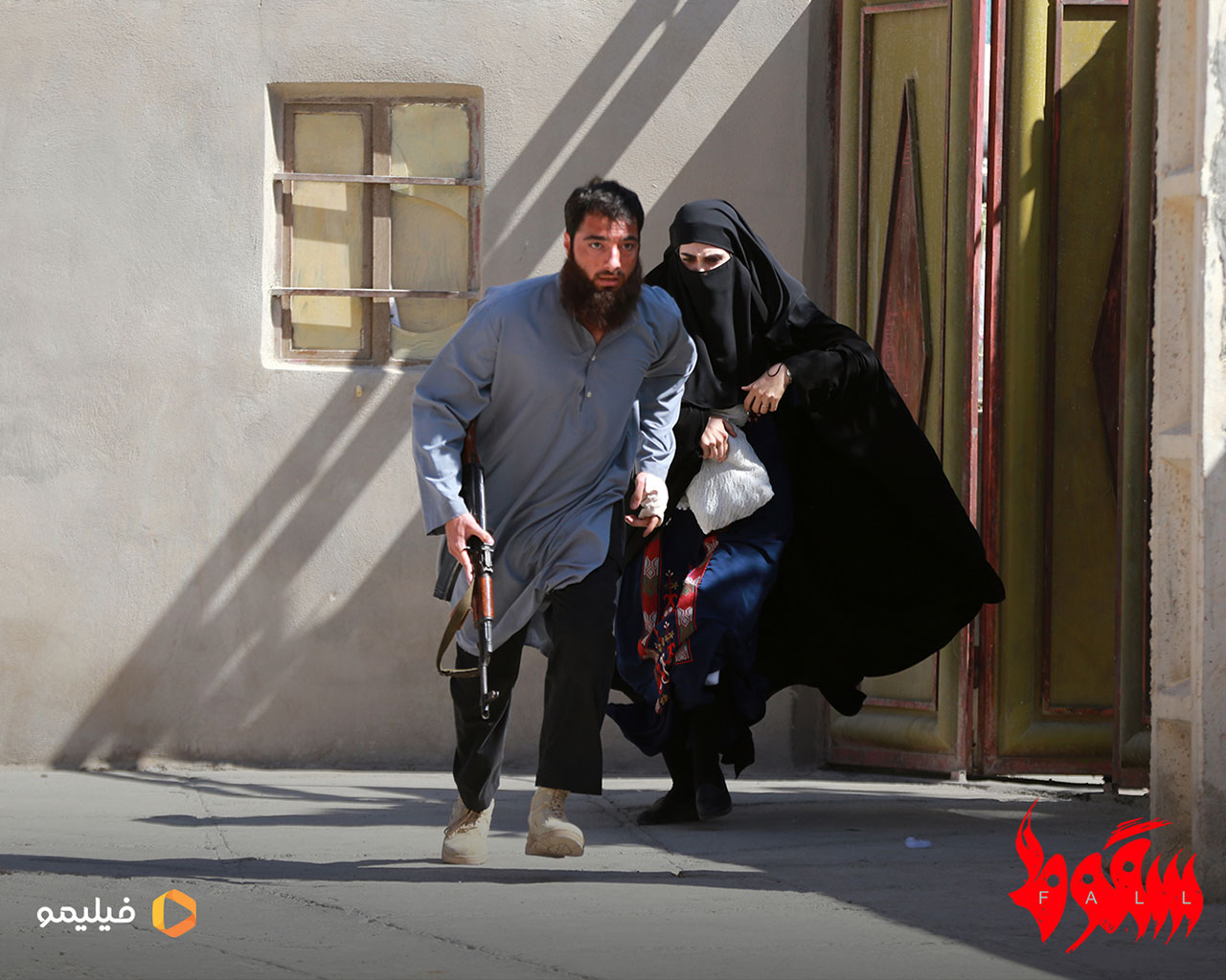 سجاد بابایی و الناز ملک در سریال سقوط