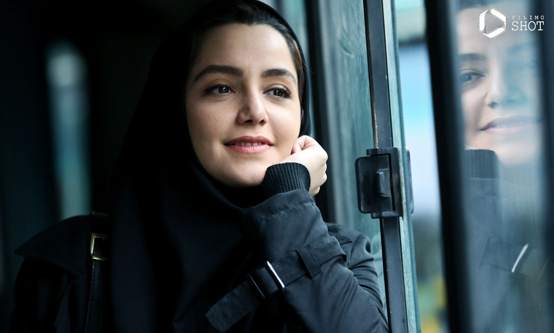 شکیب شجره و نازنین بیاتی در فیلم عروسی مردم