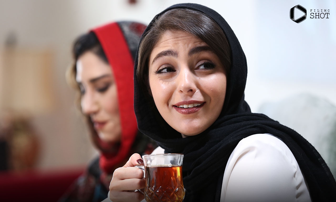 نسیم ادبی و هستی مهدوی فر در فیلم ملاقات با جادوگر